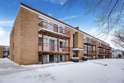 2441 2450 2459 Youngman Ave W #2441-4B, Saint Paul, MN 55116