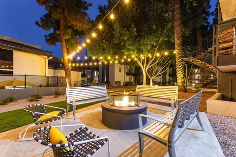 6131 N 16th St #D104, Phoenix, AZ 85016 photo 13