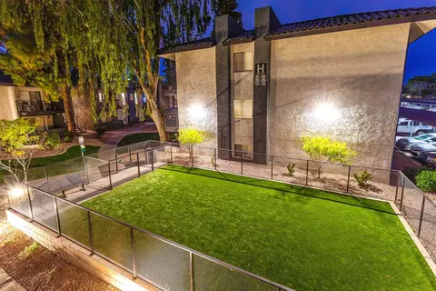 6131 N 16th St #D104, Phoenix, AZ 85016 photo 15