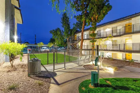 6131 N 16th St #D104, Phoenix, AZ 85016 photo 10