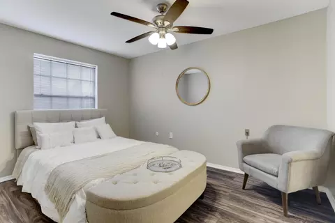 2501 Westerland Dr #D-D201, Houston, TX 77063