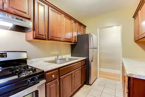 2884 Irving Ave S #1, Minneapolis, MN 55408