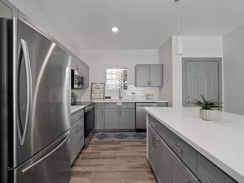 909 E Camelback Rd #2060, Phoenix, AZ 85014 photo 6