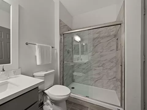 909 E Camelback Rd #2060, Phoenix, AZ 85014 photo 8