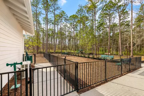 4711 Azalea Landing Dr #11-209, Wilmington, NC 28405