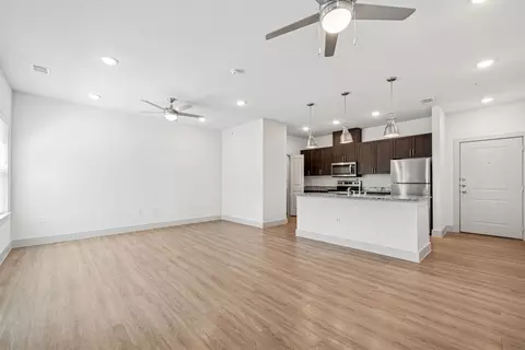 4200 S Washington St #238, Kaufman, TX 75142