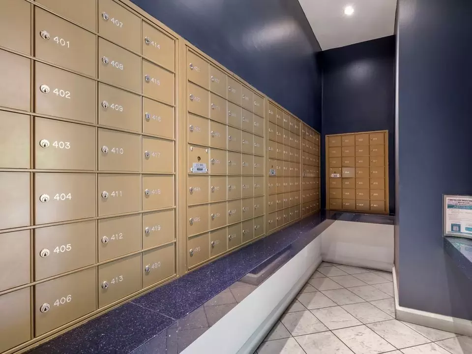  2020 F St NW #916, Washington, DC 20052 photo 10