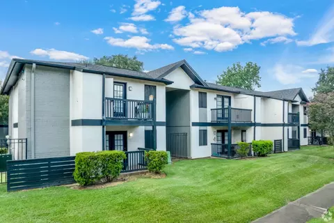 3030 Elmside Dr #238E, Houston, TX 77042