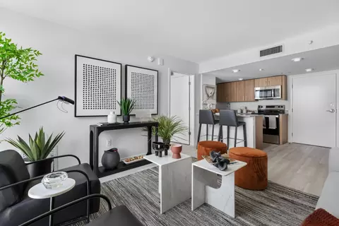 750 NW 13th Ave #817, Miami, FL 33125