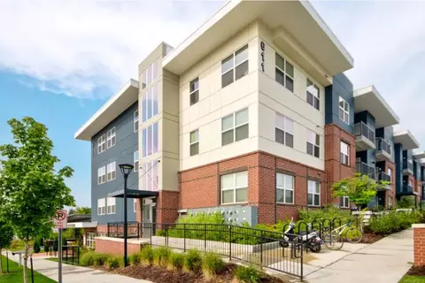 611 N Rogers St #25574, Bloomington, IN 47404