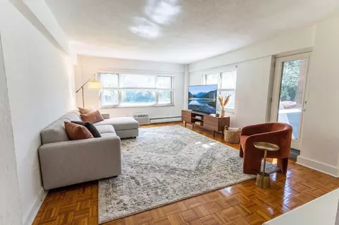 429 Montgomery Ave #C104, Haverford College, PA 19041