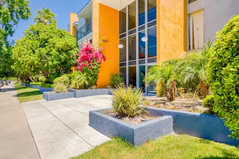6644 6670 Glade Ave, Los Angeles, CA 91303