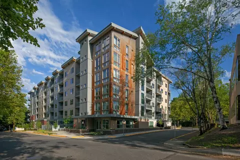 444 SW Boundary St #423, Portland, OR 97239