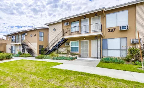 257 S Gilbert St #219B, Fullerton, CA 92833