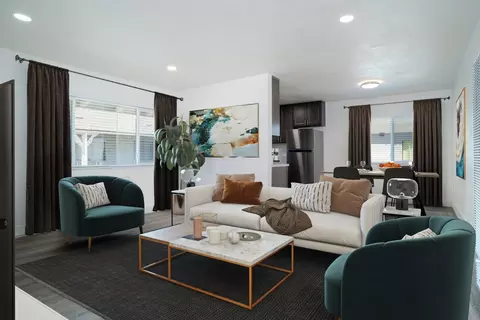 19926 Roscoe Blvd #23, Los Angeles, CA 91306
