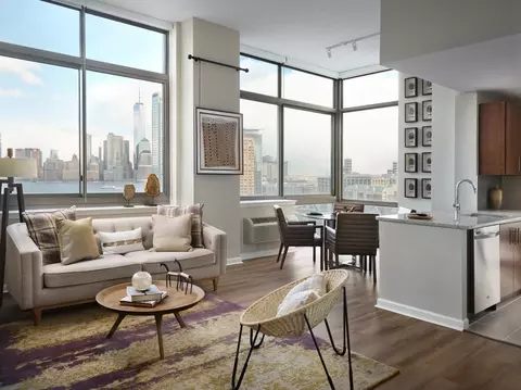 425 Washington Blvd #M2-1703, Jersey City, NJ 07310