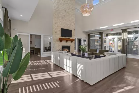 5210 Bagby Ave #915, Waco, TX 76711