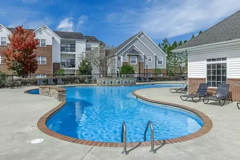 700 Beverly Hills Rd #527, Hattiesburg, MS 39401