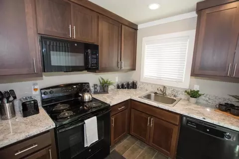 1253 W Fifth St #STANDARD -, Chico, CA 95928 photo 1
