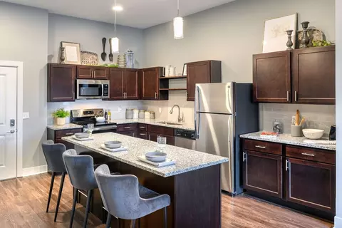 318 S Elkhart Ave #315, Elkhart, IN 46516