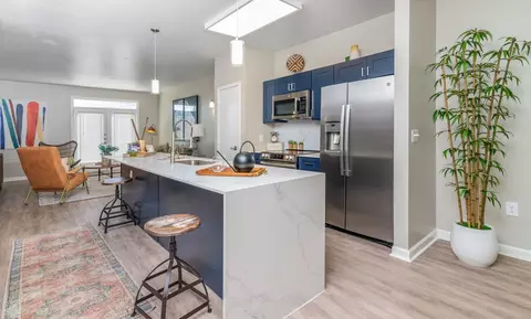 5301 Alpha Rd #334, Dallas, TX 75240