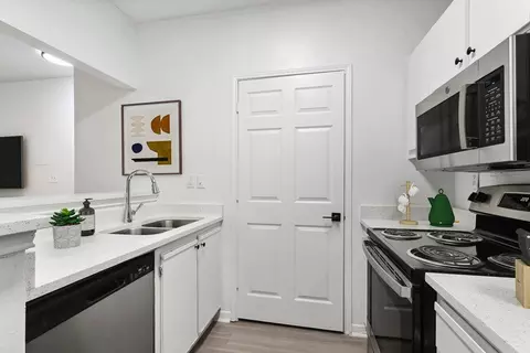 740 Sidney Marcus Blvd NE #7102, Atlanta, GA 30324