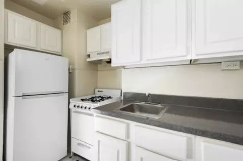 2100 Walnut St #14O, Philadelphia, PA 19103