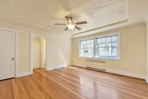 2030 NW Flanders St #101, Portland, OR 97209