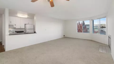 6401 Shellmound St #8414, Emeryville, CA 94608