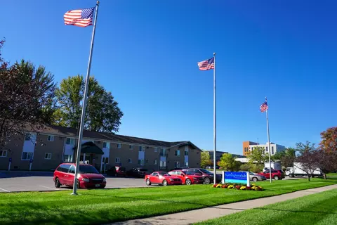 28801 Imperial Dr #240, Warren, MI 48093