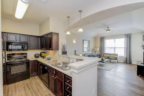 13415 Highpointe Blvd #1-01-106, Carmel, IN 46032
