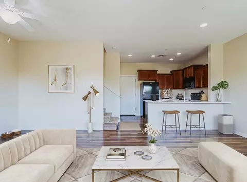 19955 N 51st Ave #1025, Glendale, AZ 85308