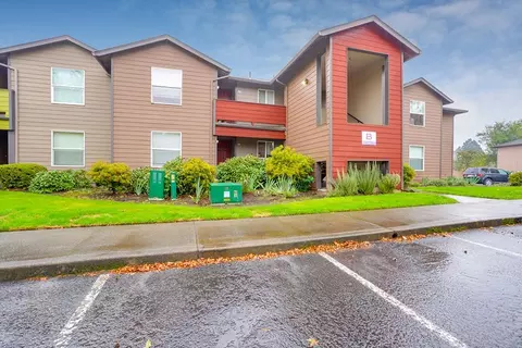 700 SE 5th Ave #H101, Canby, OR 97013