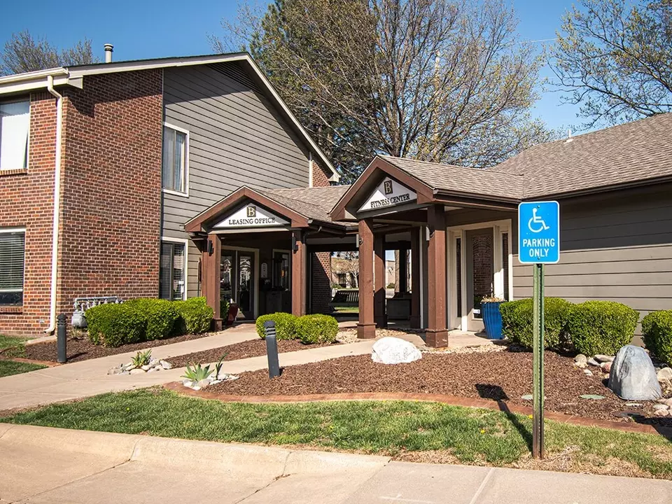  8820 W Westlawn St #1-0804, Wichita, KS 67212 photo 20