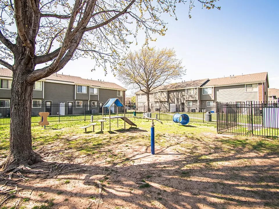  8820 W Westlawn St #1-0804, Wichita, KS 67212 photo 13