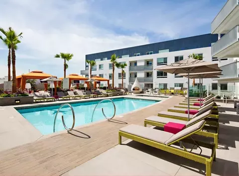 321 N Orange St #224, Glendale, CA 91203