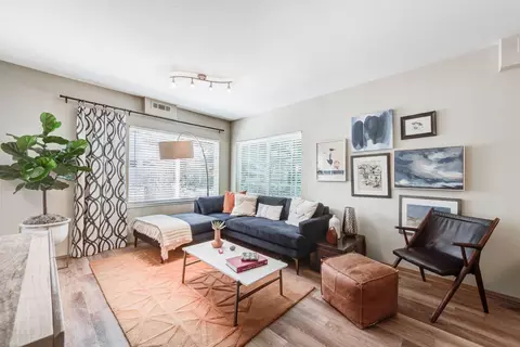 18111 25th Ave NE #II106, Marysville, WA 98271