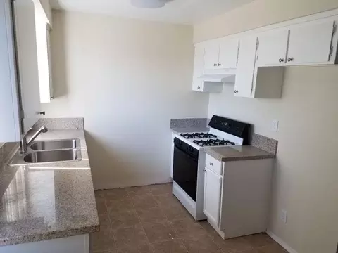 4342 W 130th St #01, Hawthorne, CA 90250