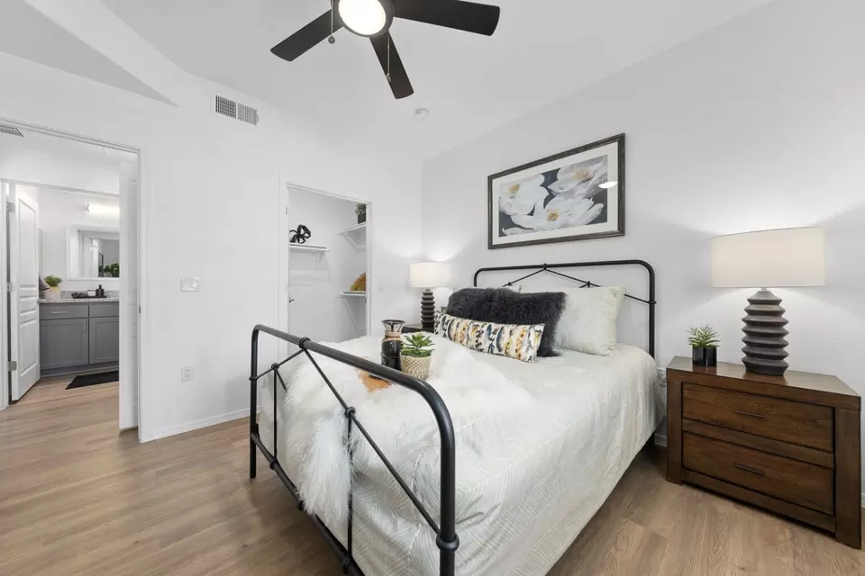  2323 E Apache Blvd #2078, Tempe, AZ 85281 photo 15