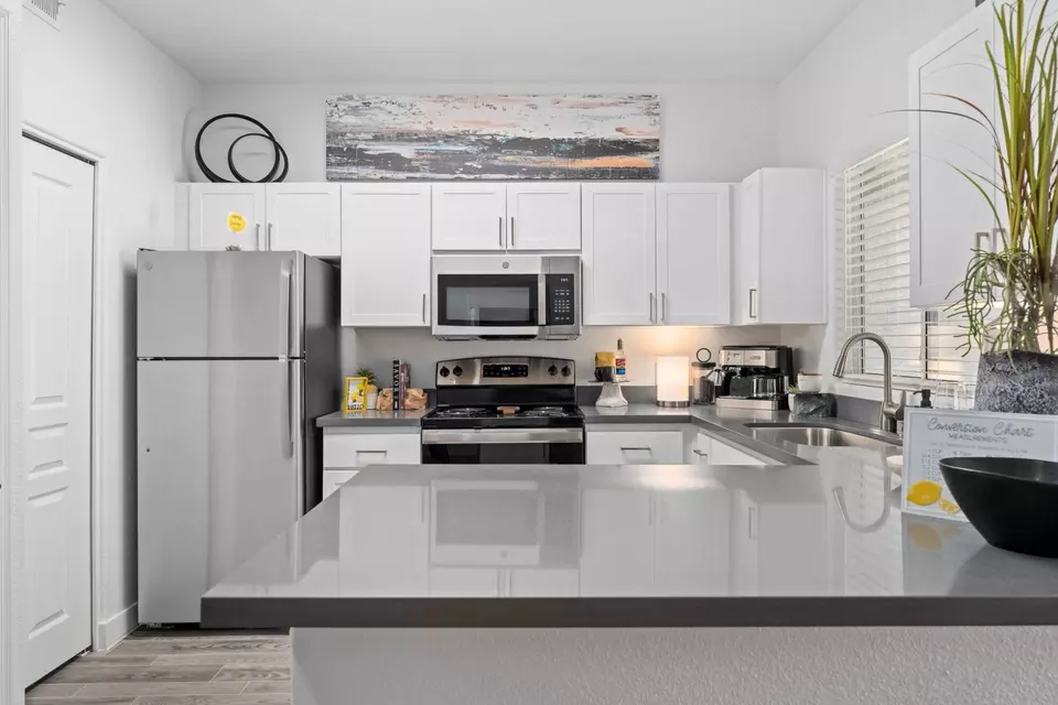  2323 E Apache Blvd #2078, Tempe, AZ 85281 photo 1