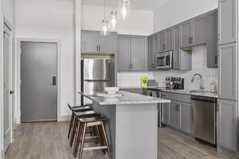 1598 Robert St S #234, West Saint Paul, MN 55118
