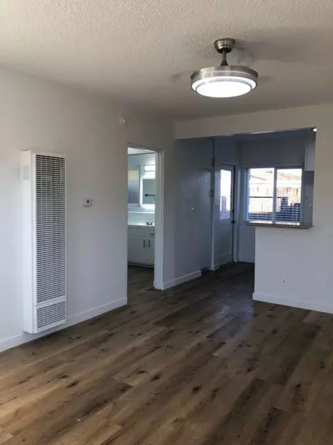 1600 W 5th St #009C20, Oxnard, CA 93030