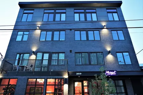 2919 SE Division St #204, Portland, OR 97202