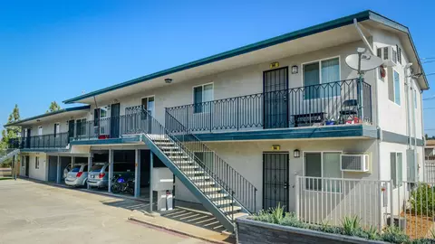 930 Coleen Ct #948, El Cajon, CA 92021