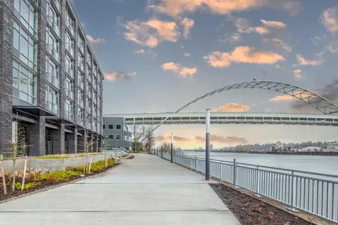 1550 NW Naito Pkwy #0420, Portland, OR 97209
