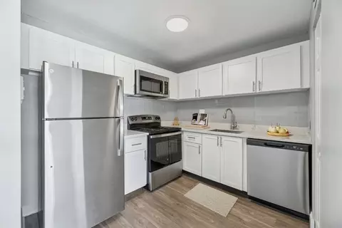 520 NE 20th St #0913, Wilton Manors, FL 33305