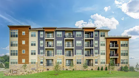 4411 High Rd #325, Middleton, WI 53562