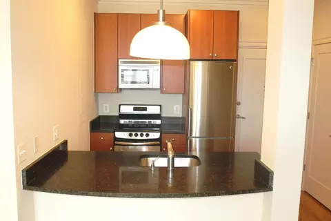 2110 19th St NW #203, Washington, DC 20009