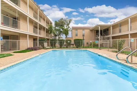 6008 N Lamar Blvd #1-106, Austin, TX 78752