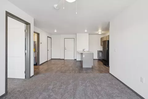 10451 Liam Court Clb #405-207, Omaha, NE 68122